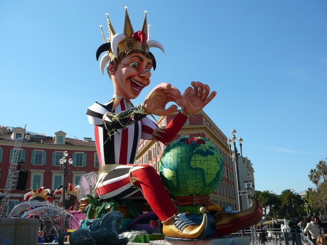 le carnaval - le roi des cinq continents